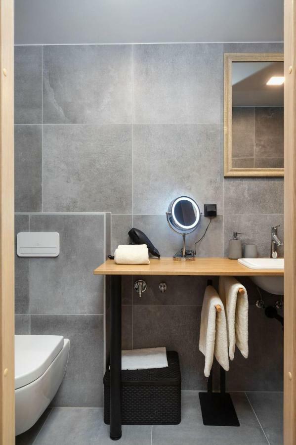 Estonian Design Flat Next To Old Town Apartment Tallinn Exterior photo